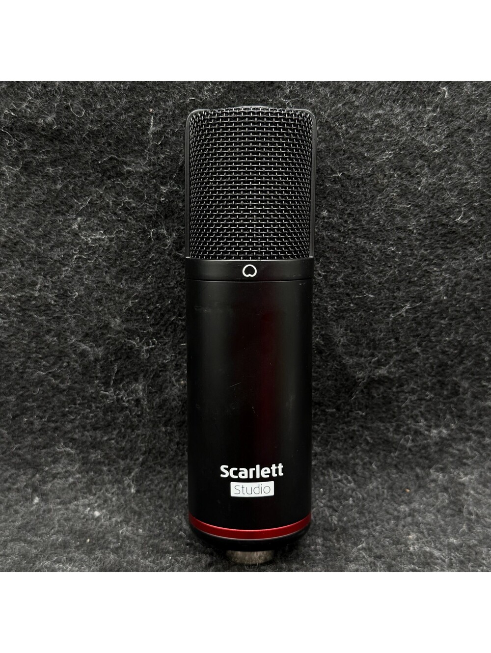 Scarlett Studio Mic CM25 MKIII  Condenser Microphone no wires mic only black